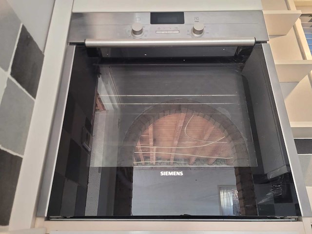 Keuken met siemens apparatuur - afbeelding 5 van  21