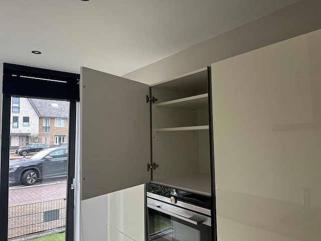 Keuken met siemens apparatuur - afbeelding 3 van  21