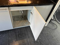 Keuken met siemens apparatuur - afbeelding 8 van  25