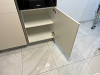 Keuken met siemens apparatuur - afbeelding 4 van  9