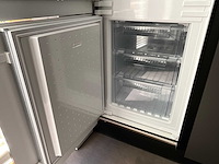 Keuken met siemens apparatuur - afbeelding 4 van  43