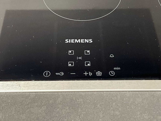 Keuken met siemens apparatuur - afbeelding 18 van  43