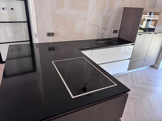 Keuken met siemens apparatuur - afbeelding 1 van  21