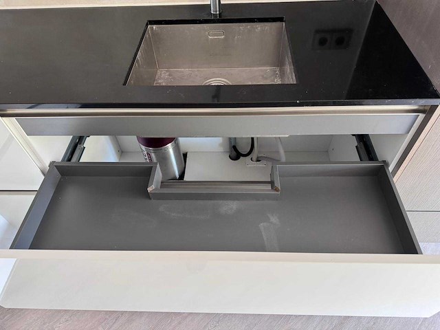 Keuken met siemens apparatuur - afbeelding 20 van  21