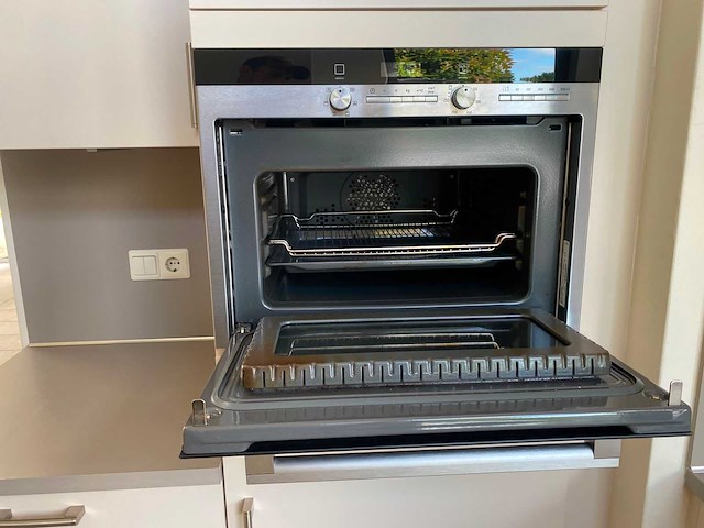 Keuken met siemens apparatuur - afbeelding 2 van  33