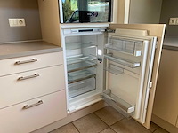 Keuken met siemens apparatuur - afbeelding 5 van  33