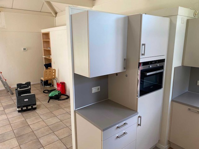 Keuken met siemens apparatuur - afbeelding 12 van  33