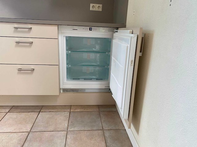 Keuken met siemens apparatuur - afbeelding 27 van  33