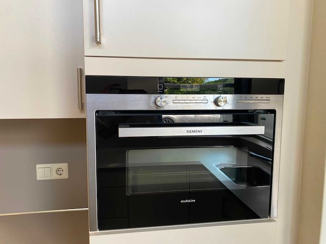Keuken met siemens apparatuur - afbeelding 31 van  33
