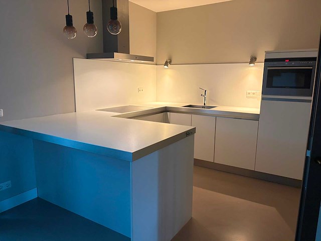 Keuken met siemens apparatuur - afbeelding 1 van  13
