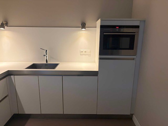 Keuken met siemens apparatuur - afbeelding 11 van  13