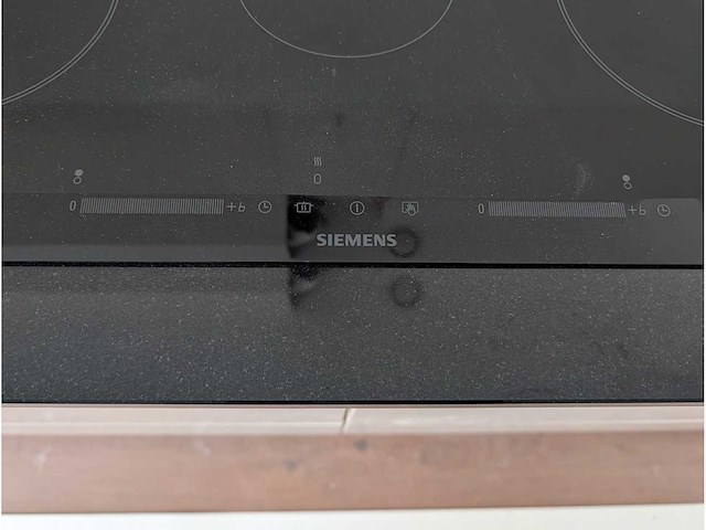 Keuken met siemens apparatuur - afbeelding 11 van  37
