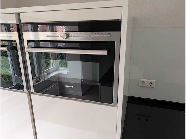 Keuken met siemens apparatuur - afbeelding 36 van  37