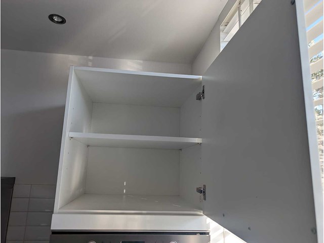 Keuken met siemens/whirlpool apparatuur - afbeelding 9 van  22