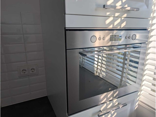 Keuken met siemens/whirlpool apparatuur - afbeelding 15 van  22