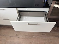 Keuken met whirlpool apparatuur - afbeelding 8 van  26