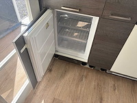 Keuken met whirlpool apparatuur - afbeelding 21 van  26