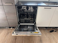 Keuken met whirlpool apparatuur - afbeelding 23 van  26