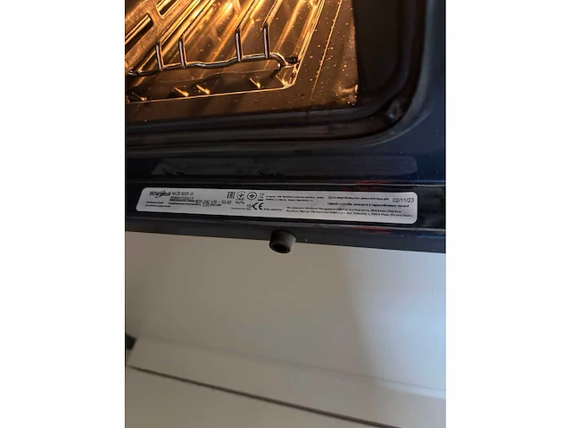 Keuken met whirlpool apparatuur - afbeelding 22 van  23