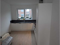 Keuken met whirlpool apparatuur