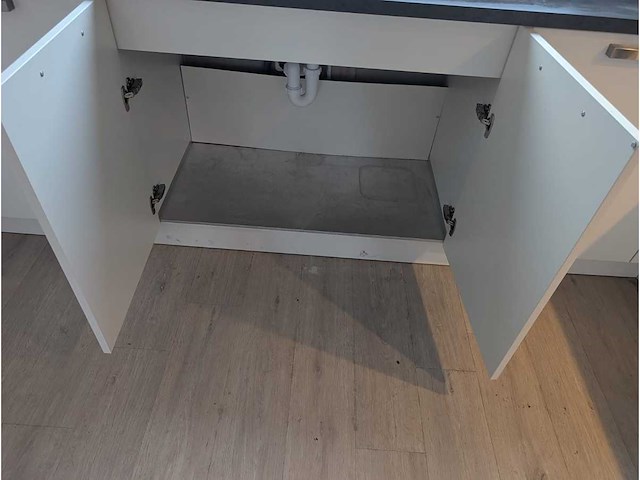 Keuken met whirlpool apparatuur - afbeelding 19 van  20