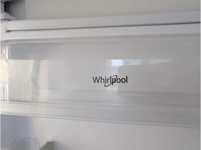 Keuken met whirlpool apparatuur - afbeelding 10 van  20
