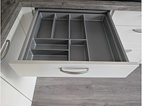 Keuken met whirlpool apparatuur - afbeelding 30 van  32