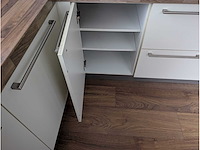 Keuken met whirlpool apparatuur - afbeelding 11 van  31