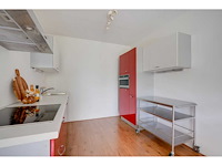 Keuken met whirlpool apparatuur