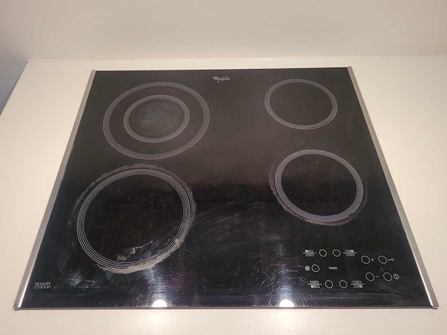Keuken met whirlpool apparatuur - afbeelding 22 van  29