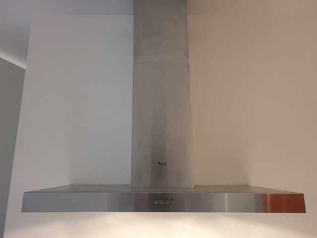 Keuken met whirlpool apparatuur - afbeelding 15 van  19