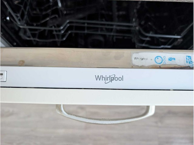 Keuken met whirlpool apparatuur - afbeelding 28 van  32