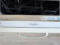 Keuken met whirlpool apparatuur - afbeelding 28 van  32