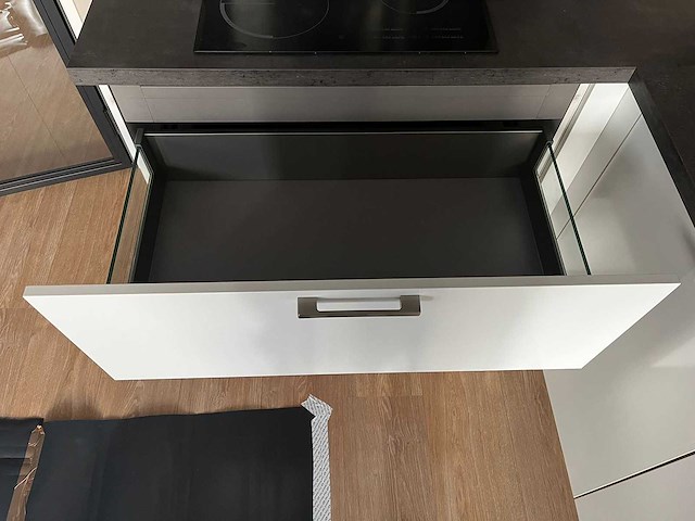 Keuken met zanussi apparatuur - afbeelding 4 van  15