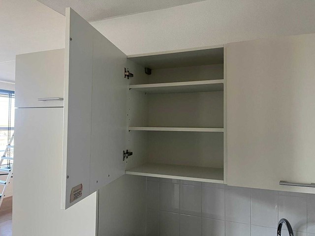 Keuken met zanussi apparatuur - afbeelding 6 van  20