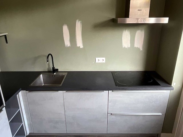 Keuken met zanussi apparatuur - afbeelding 23 van  35