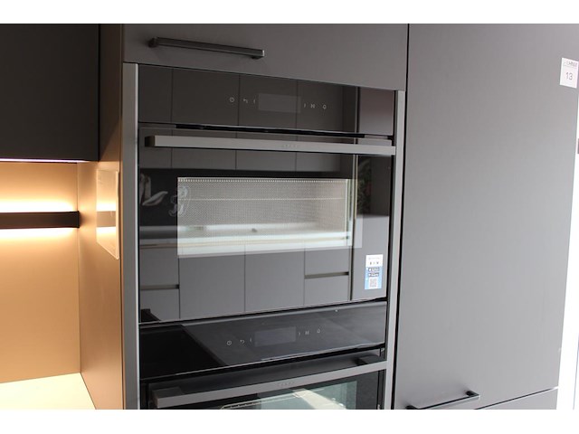 Keuken opstelling nolte in l -vorm met luxe inbouwapparatuur - afbeelding 7 van  12