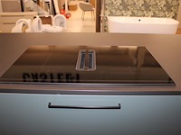 Keuken opstelling nolte met wand en eiland en luxe inbouwapparatuur - afbeelding 7 van  13