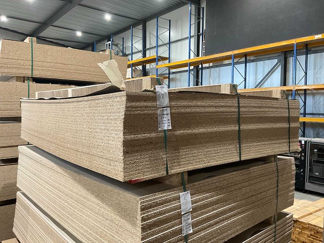 Keuken spaanplaat 2100x1645x16mm (24x) - afbeelding 2 van  4