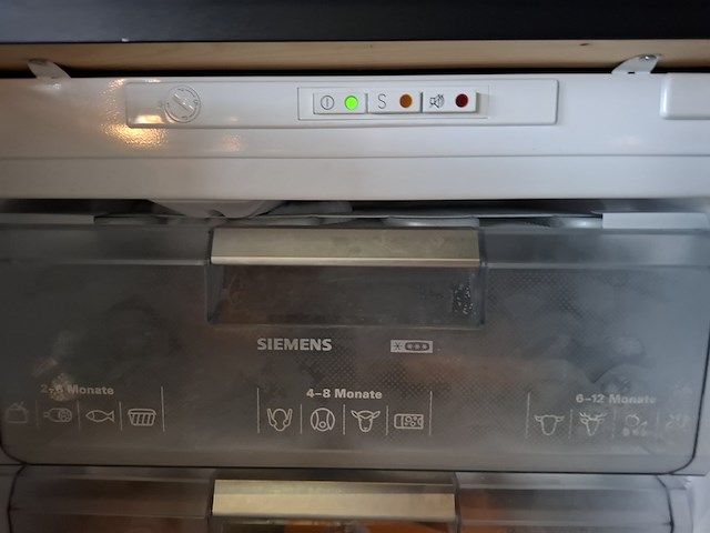 Keuken v.v. divers inbouwapparatuur - afbeelding 8 van  25