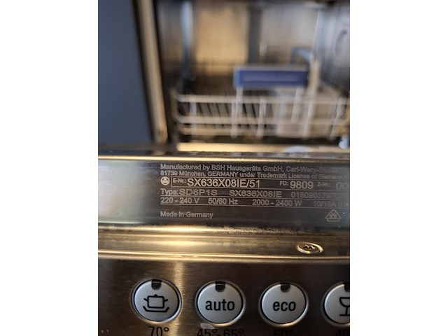 Keuken v.v. divers inbouwapparatuur - afbeelding 14 van  25