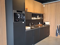 Keuken v.v. divers inbouwapparatuur - afbeelding 12 van  25