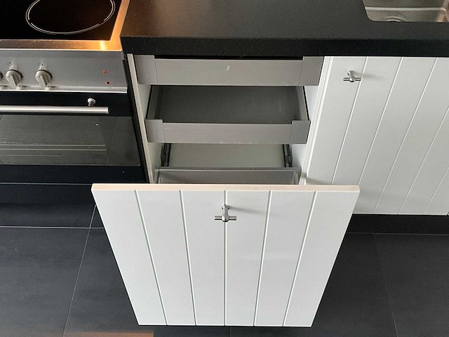 Keuken - afbeelding 27 van  35