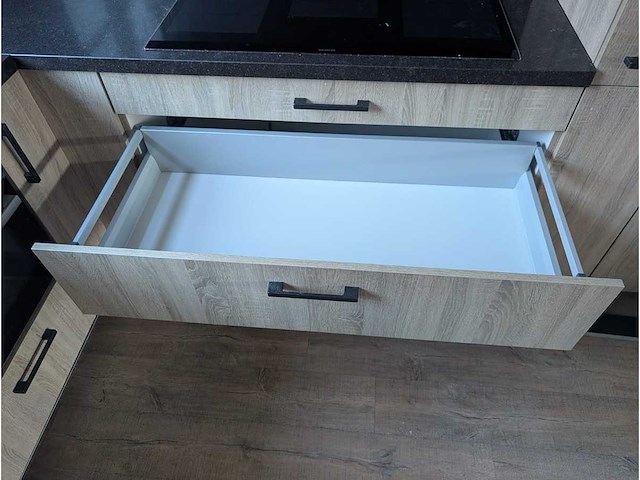 Keuken - afbeelding 20 van  24