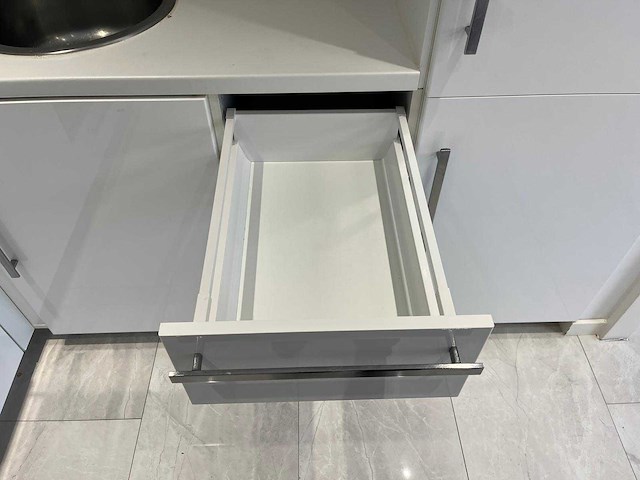 Keuken - afbeelding 10 van  18