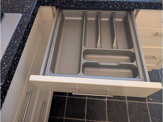 Keuken - afbeelding 13 van  22