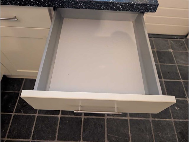 Keuken - afbeelding 16 van  22