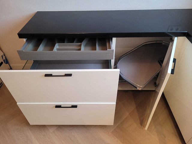 Keuken - afbeelding 8 van  27