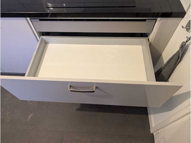 Keuken - afbeelding 13 van  27