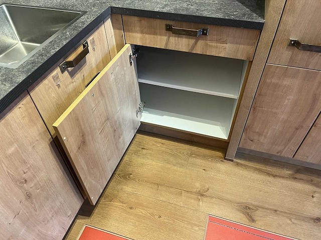 Keuken - afbeelding 16 van  21